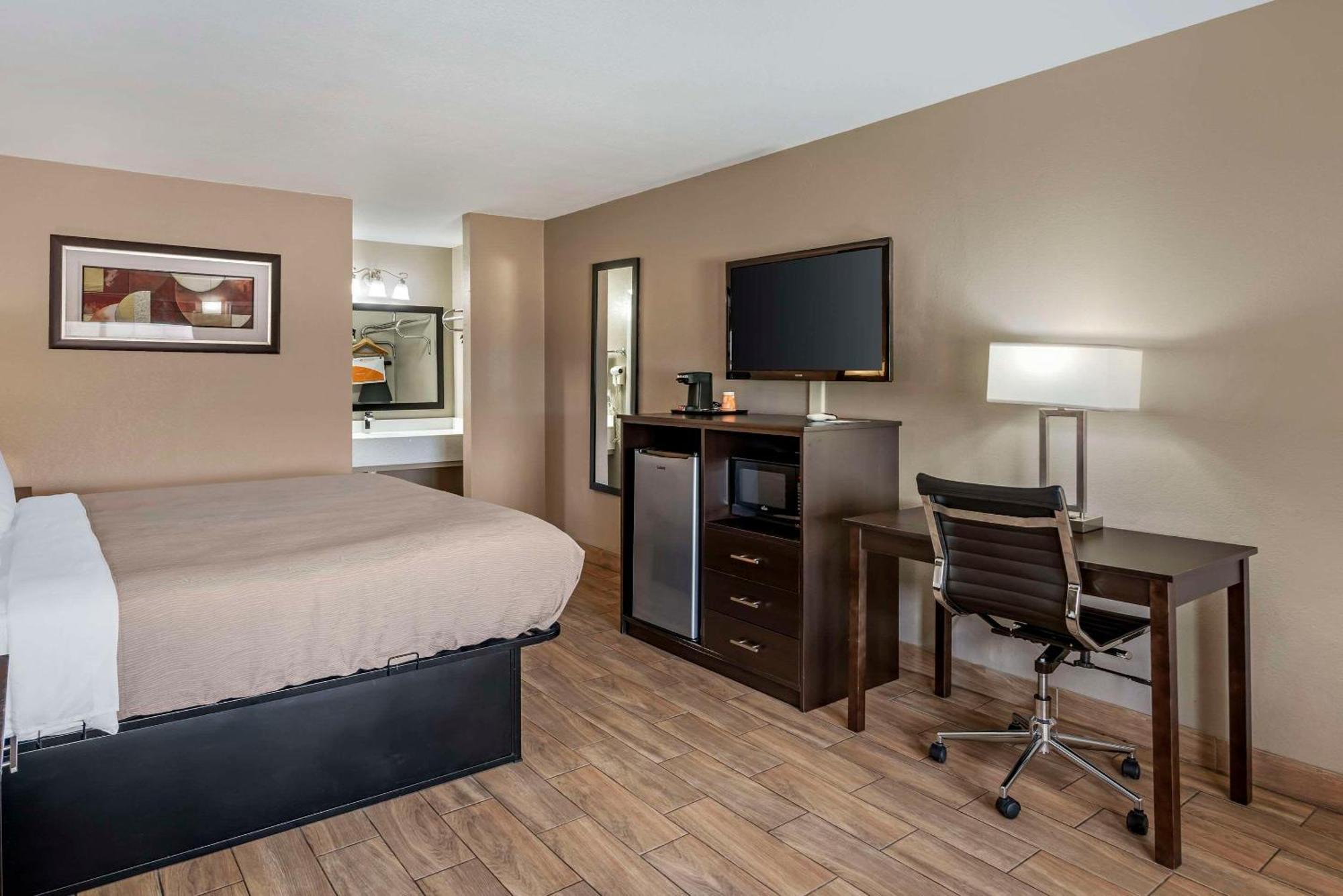 Quality Inn & Suites New Boston Экстерьер фото