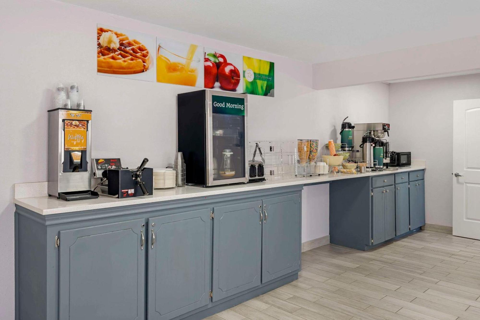 Quality Inn & Suites New Boston Экстерьер фото