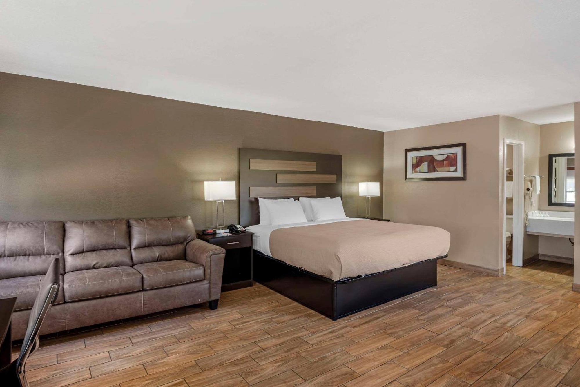 Quality Inn & Suites New Boston Экстерьер фото