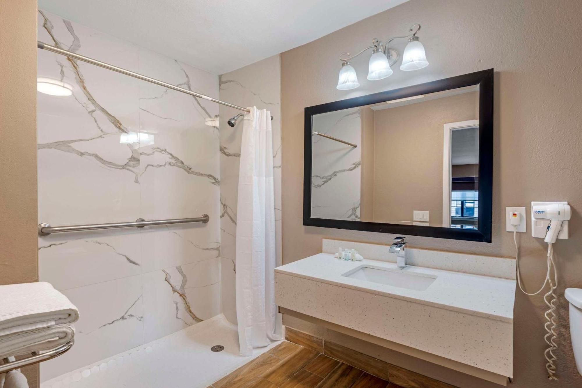 Quality Inn & Suites New Boston Экстерьер фото